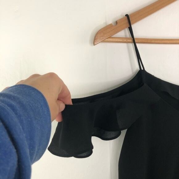 Cooper & Ella Liza Crepe Off Shoulder Camisole Size Small - Picture 5 of 11